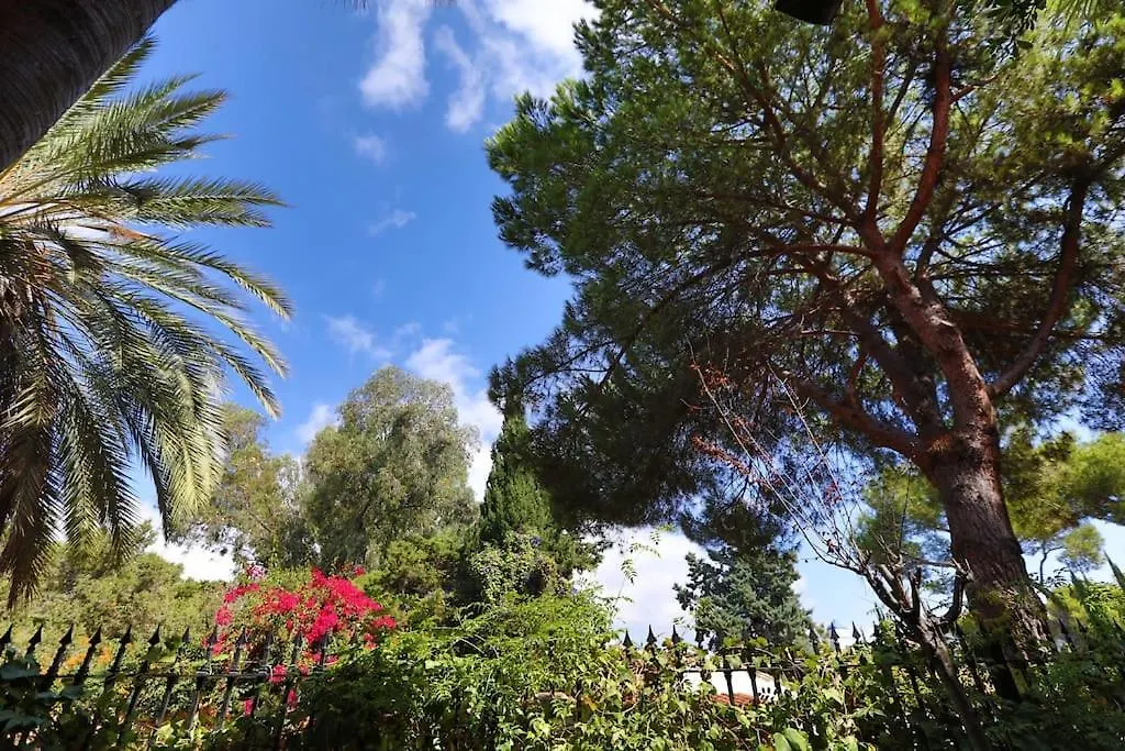 Apartment R15 Beach Side 3 Bedroom Flat Marbella