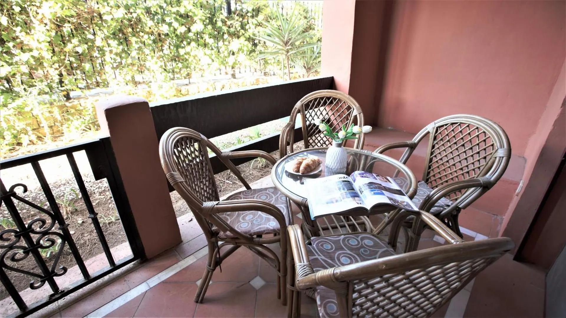 Apartment R15 Beach Side 3 Bedroom Flat Marbella Spain